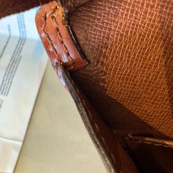 Louis Vuitton Epi Sac Triangle vintage bag - Picture 9 of 10